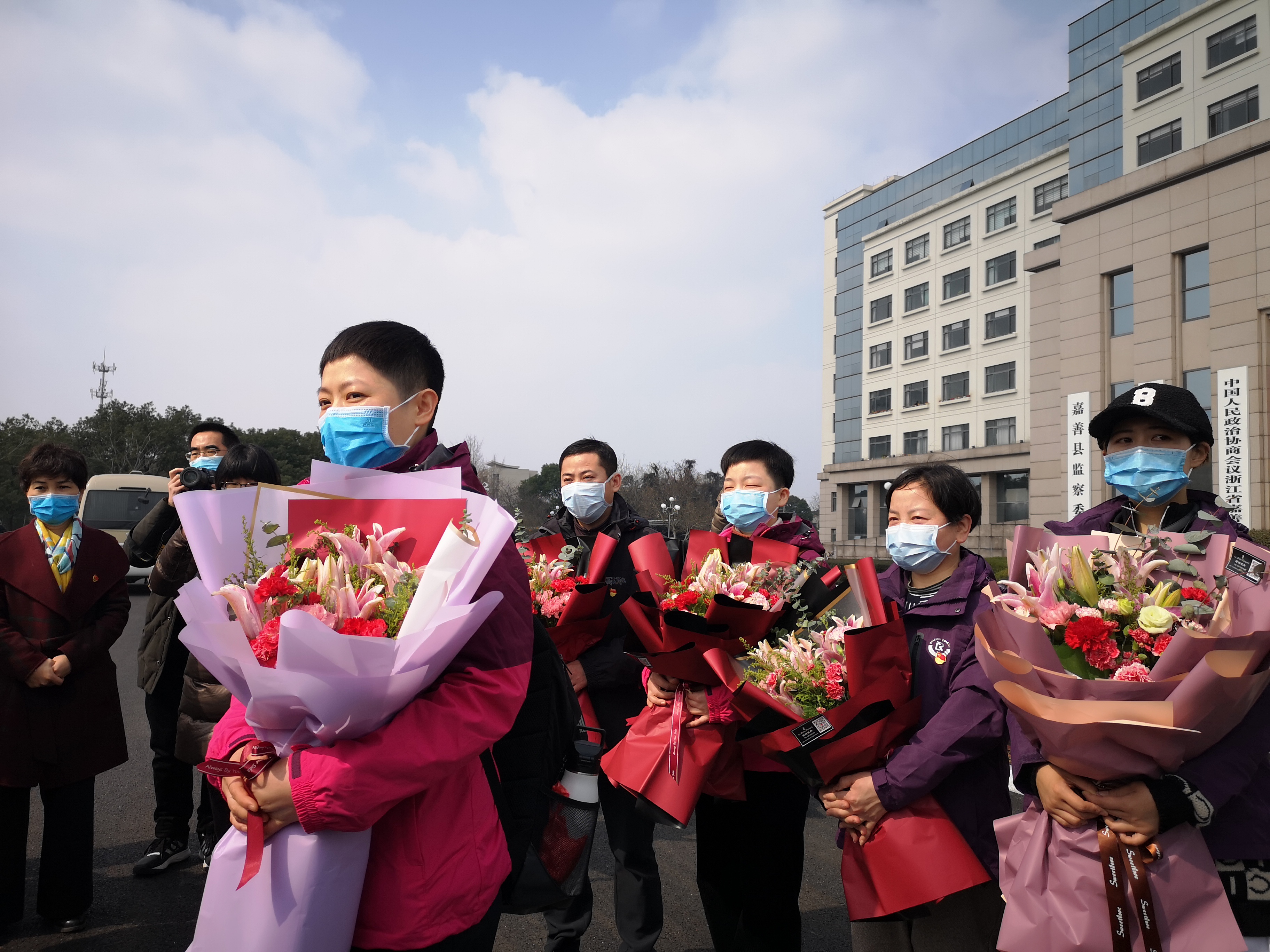 九游中国 -关于赛后克里夫兰骑士门线救险：欧联节点到来，管理层满意，医务组通报恢复的信息